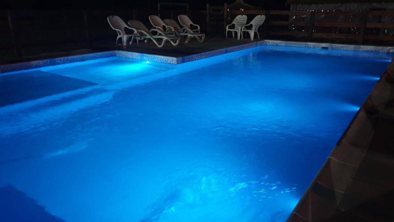 Ferienwohnung Complejo Manto De Estrellas Colón Exterior foto